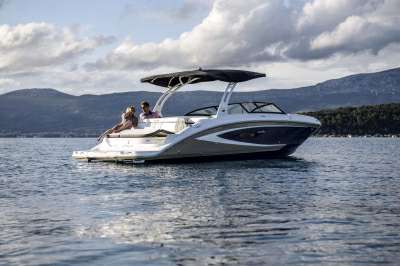 SEA RAY SEA RAY 270 slx