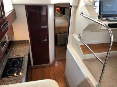 SEA RAY SEA RAY 375 sedan bridge