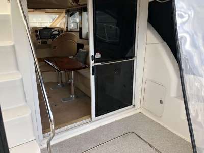 SEA RAY SEA RAY 375 sedan bridge