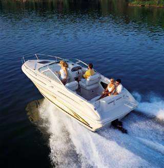 SEA RAY SEA RAY SEA RAY 215 EXPRESS CRUISER