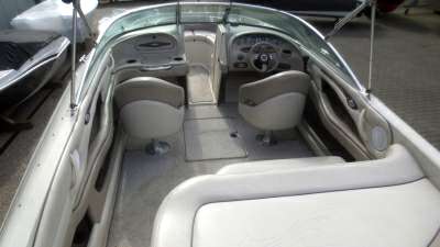 Sea ray Sea ray 220 bow rider