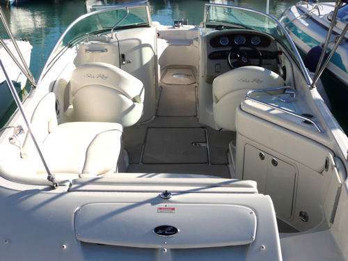 Sea ray Sea ray 240 sundeck