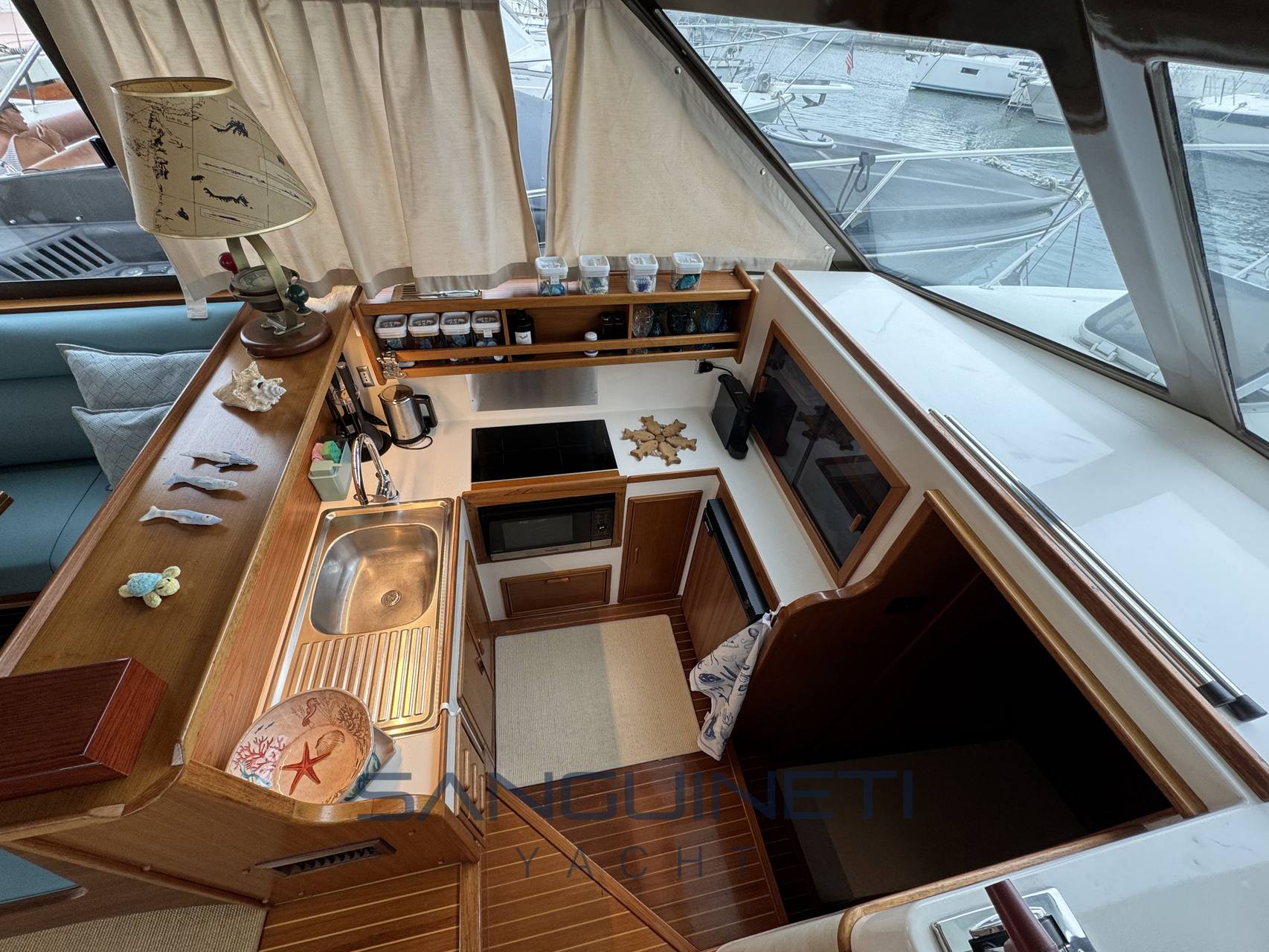 Riviera 35