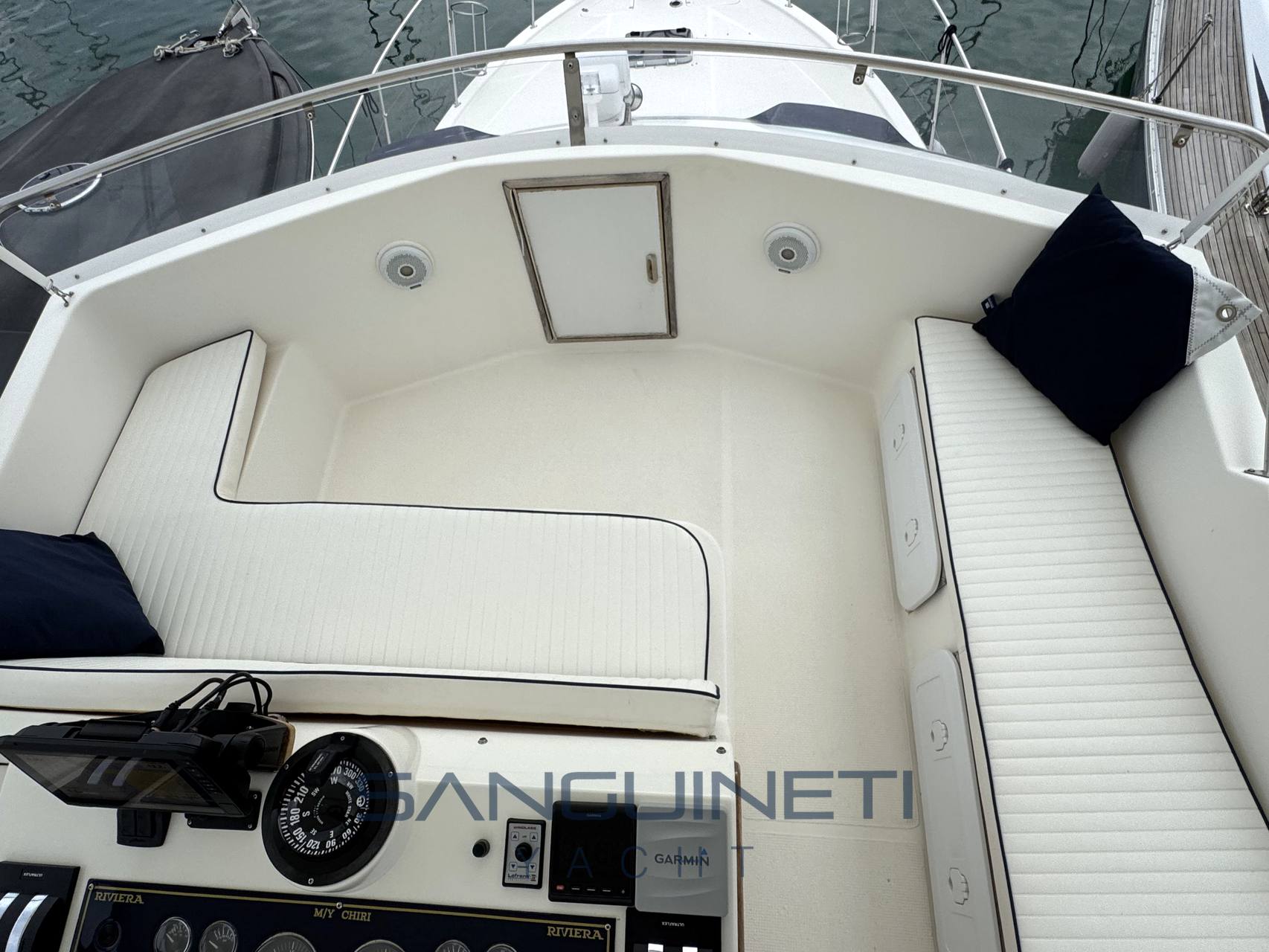 Riviera 35