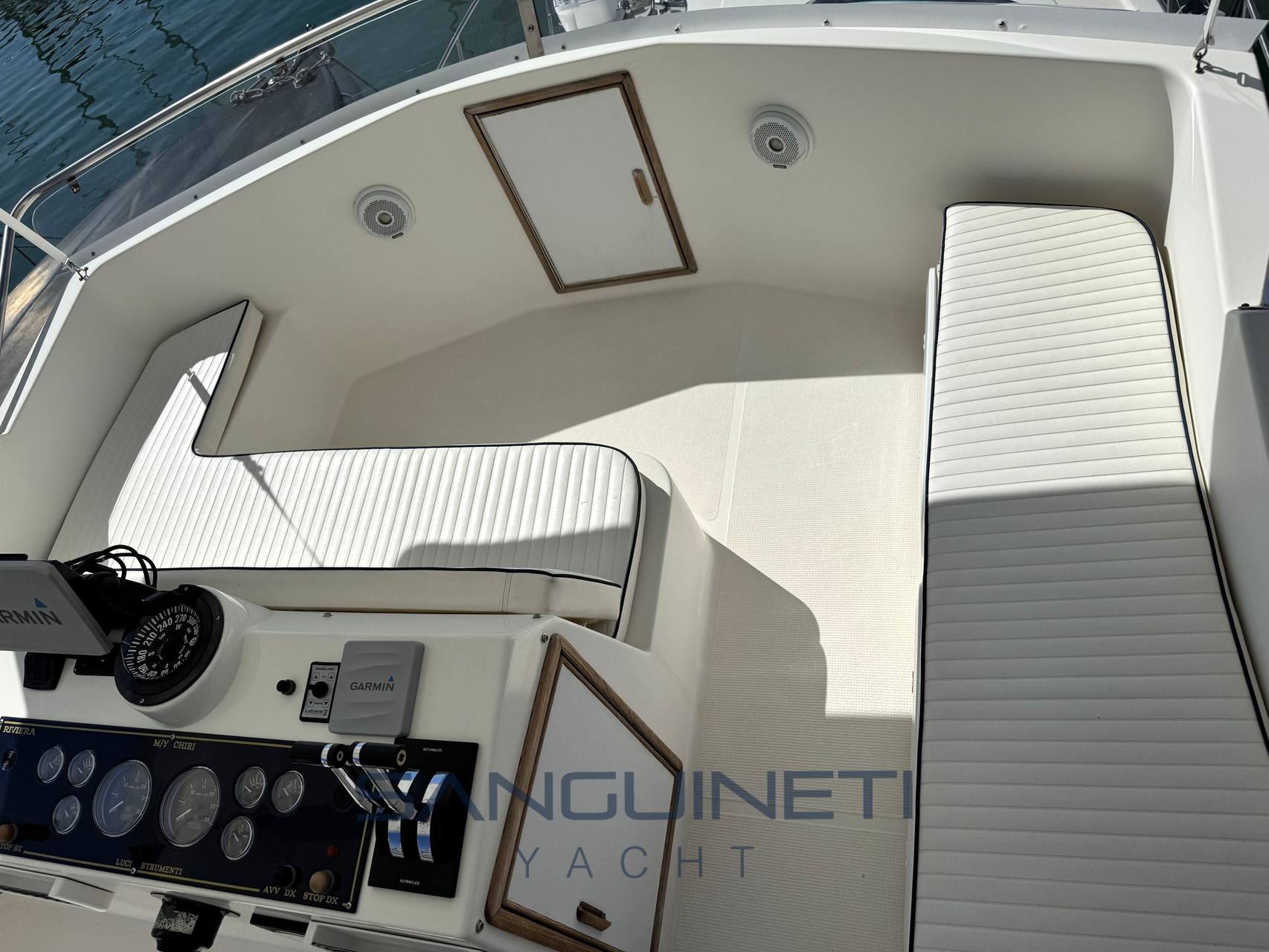 Riviera 35