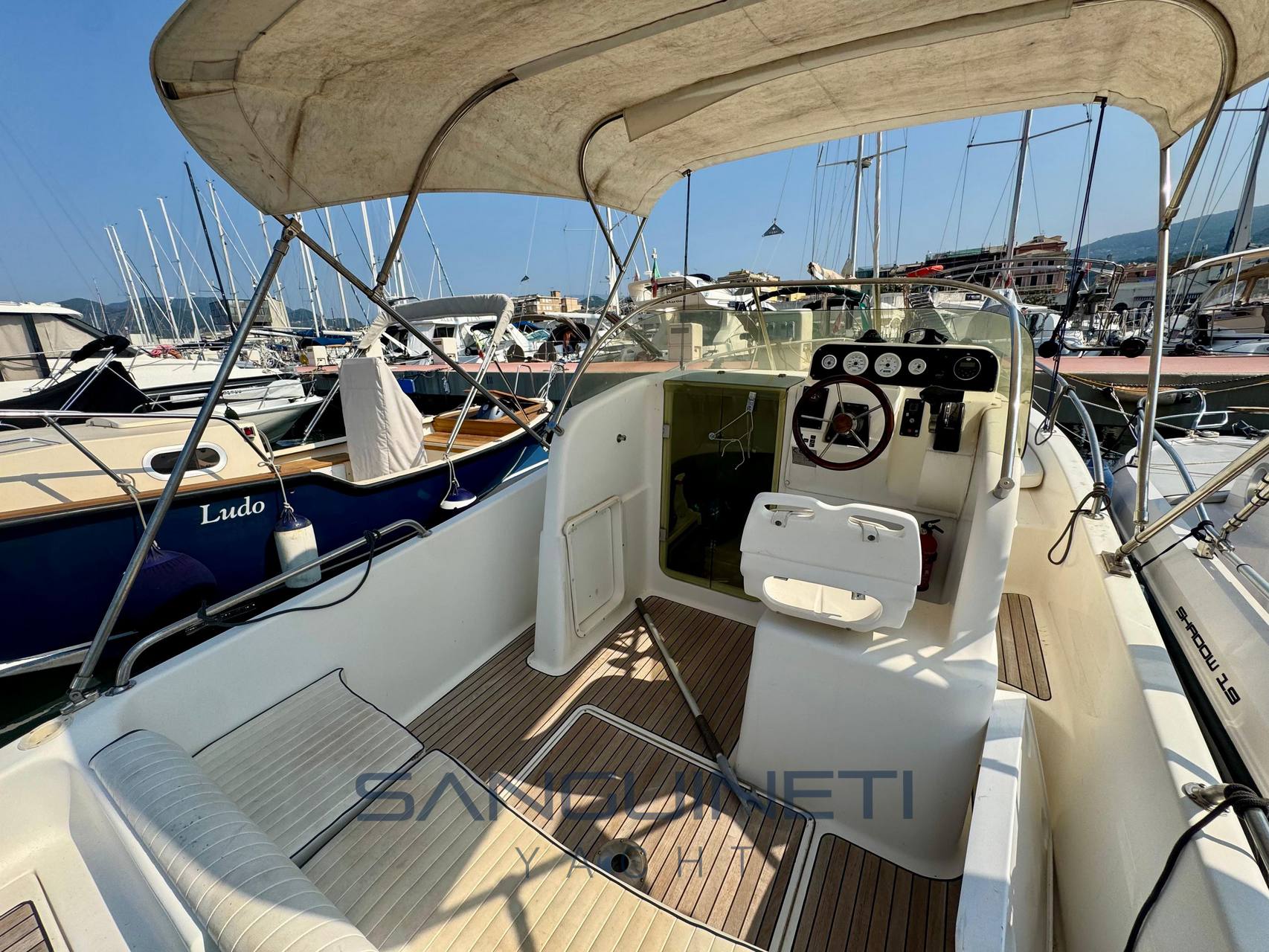 Compositi costruzioni navali Seabird 655