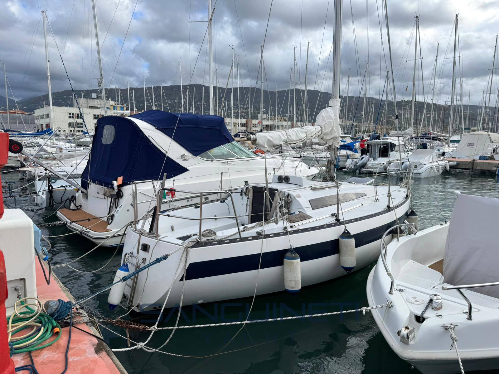 Trident 284
