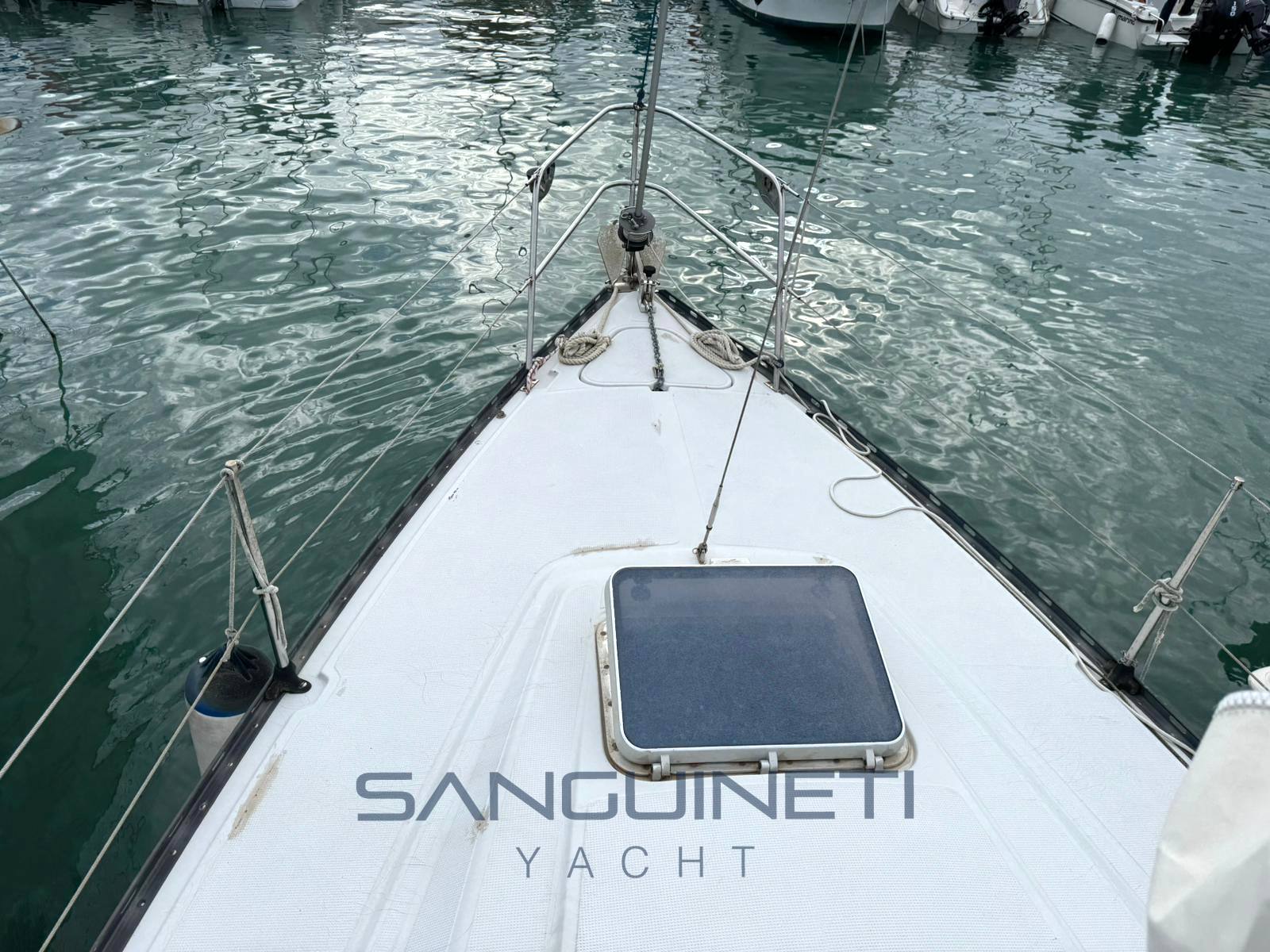 Trident 284 Foto