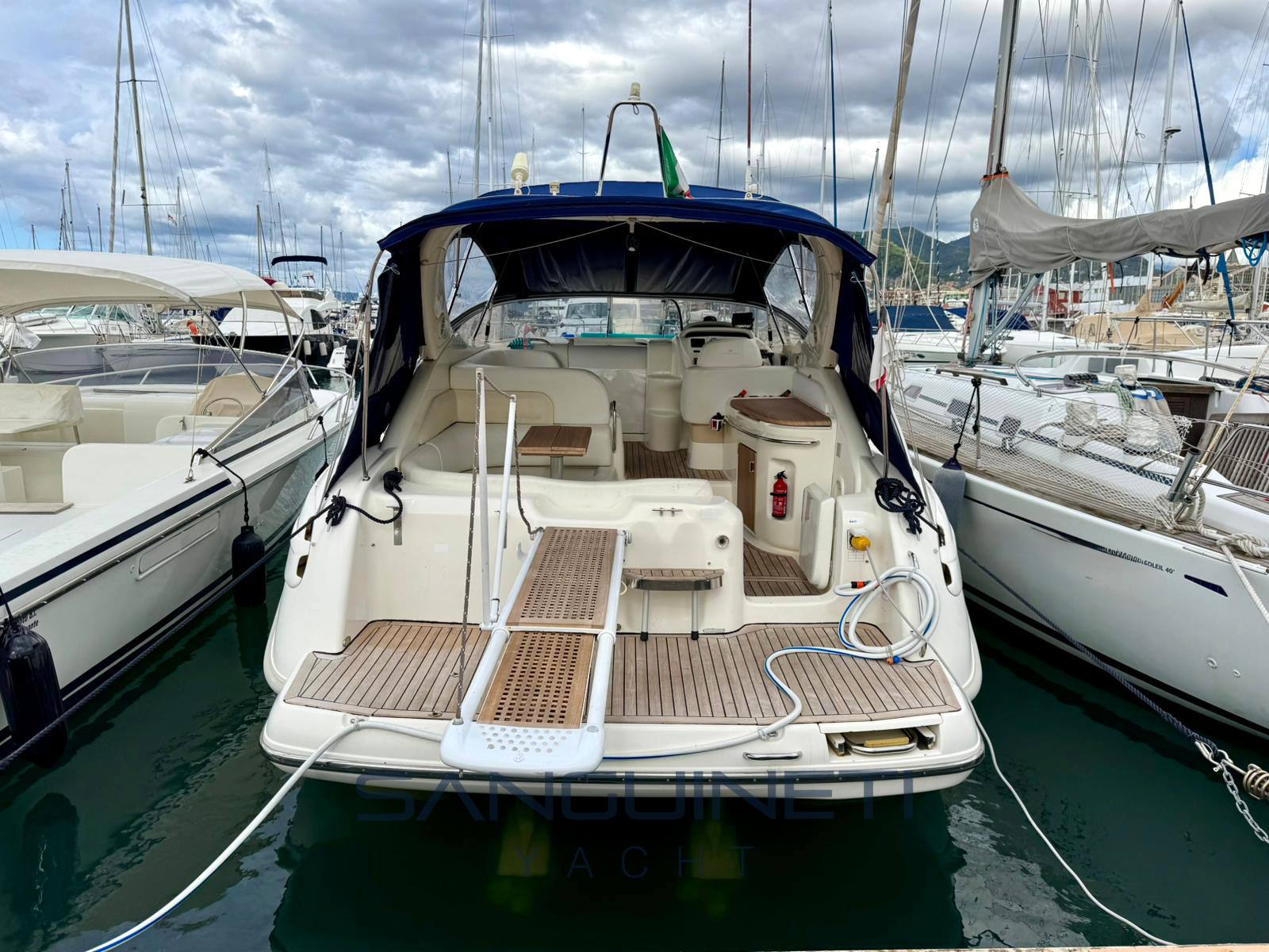 Cranchi Zaffiro 34 barca a motore