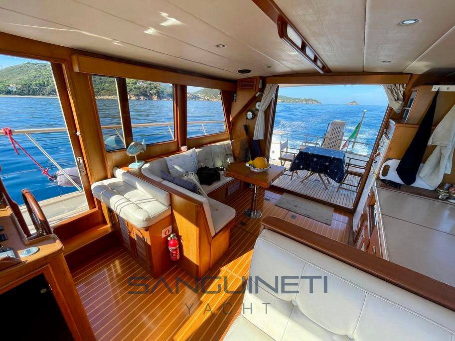 Riviera Alaska 42 Траулер