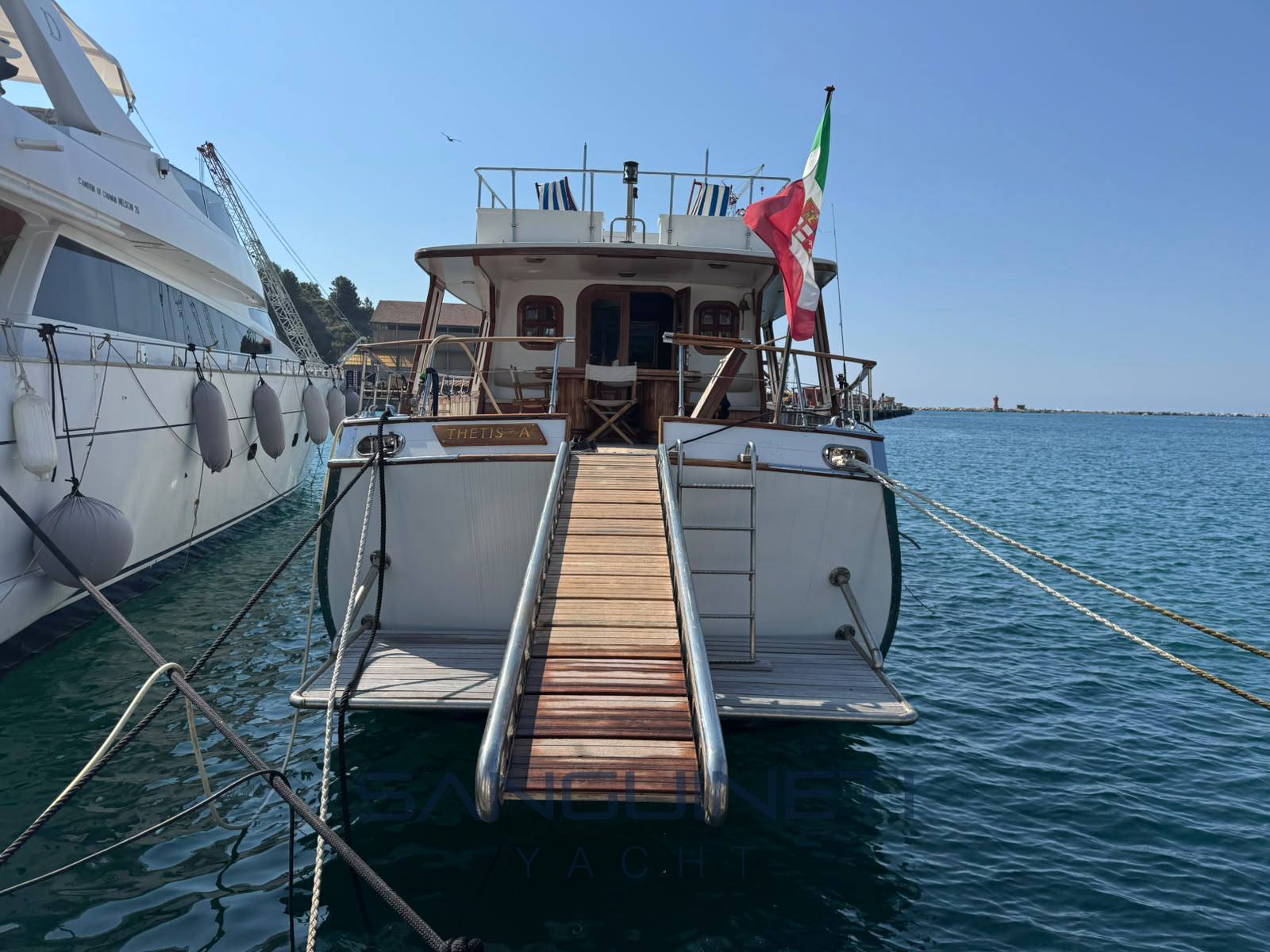 Moltedo Navetta Barca a motore usata in vendita