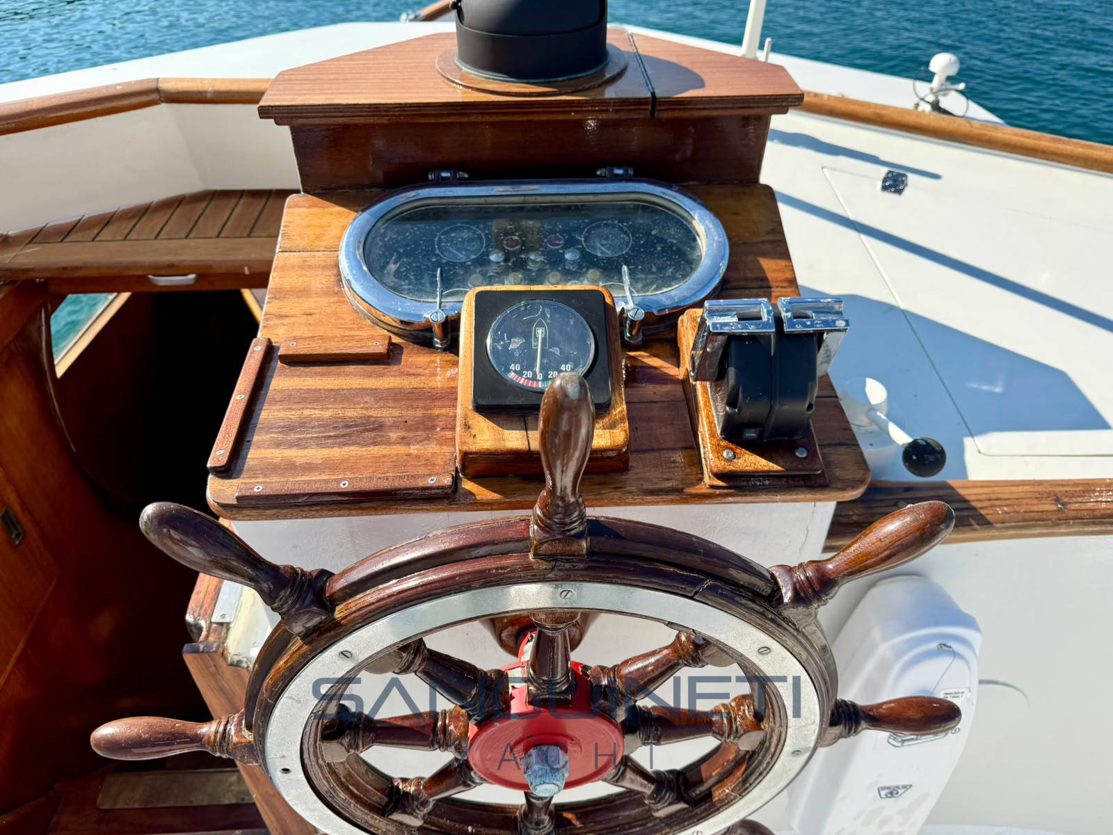 Moltedo Navetta Barca a motore usata in vendita