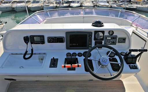 Uniesse Uniesse 52 fly fisherman