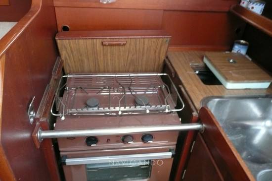 Hallberg rassy 352 - Фото Внутри: деталь 1