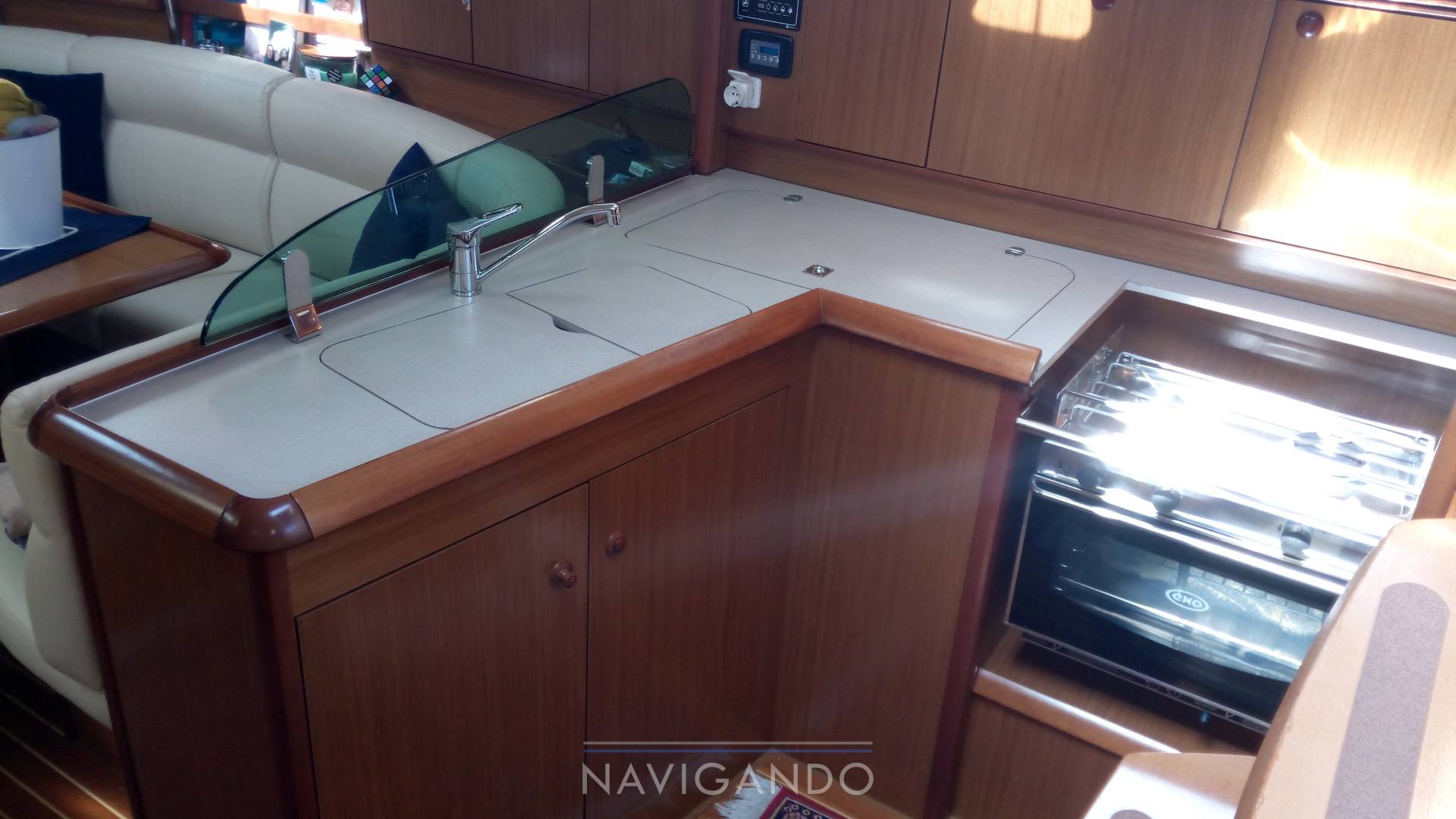 Jeanneau Sun odyssey 40.3 Dentro