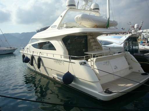 Uniesse marine Uniesse marine 65 my - leasing