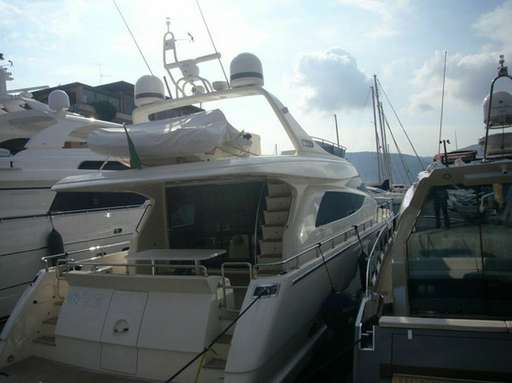 Uniesse marine Uniesse marine 65 my - leasing