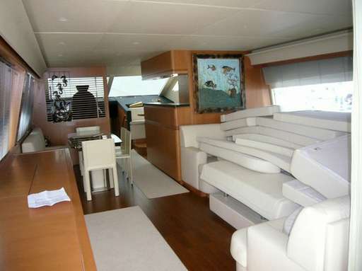 Uniesse marine Uniesse marine 65 my - leasing