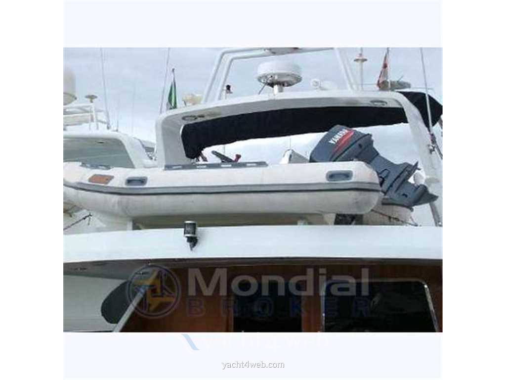 Cantieri navali liguri Ghibli 22 Моторная лодка используется для продажи