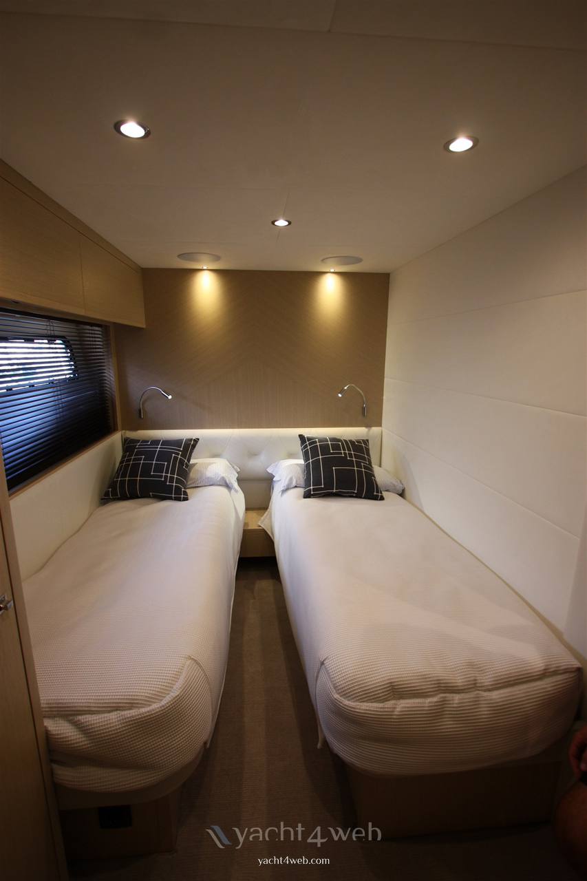 PRINCESS YACHTS Princess p 82 - صور غير مصنفة 7