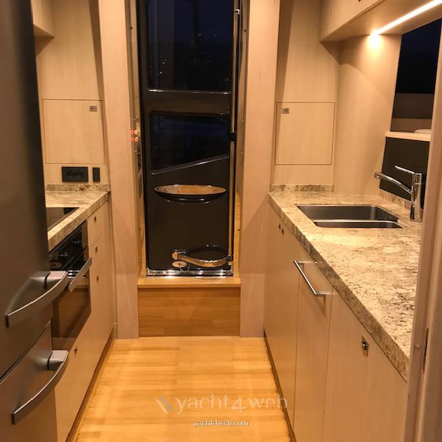 PRINCESS YACHTS Princess p 82 - صور غير مصنفة 10