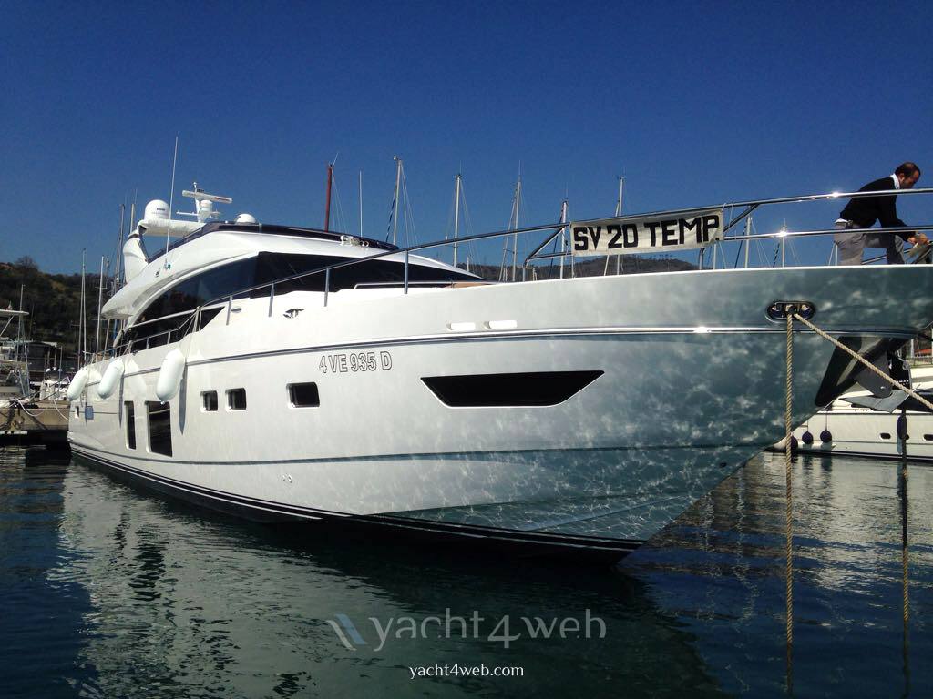 PRINCESS YACHTS Princess p 82 - صور غير مصنفة 1