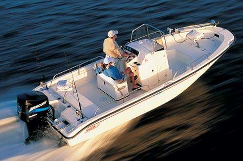 Boston whaler Boston whaler Dauntless 220