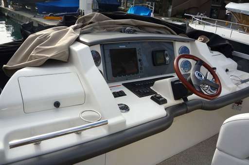 Sea ray Sea ray 375 sedan bridge