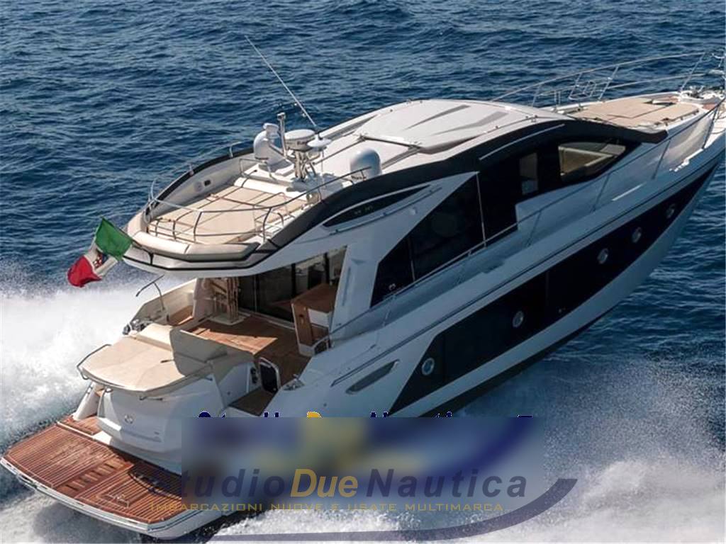 Cranchi 56 ht Моторная лодка используется для продажи