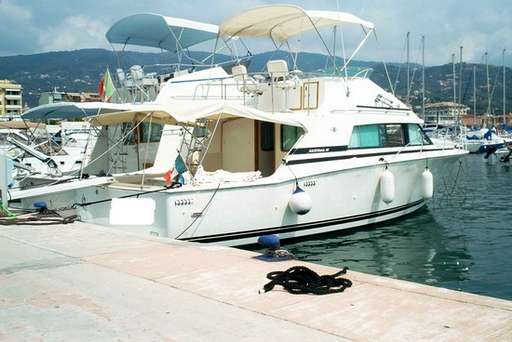 Bertram Bertram 33 sport fisherman