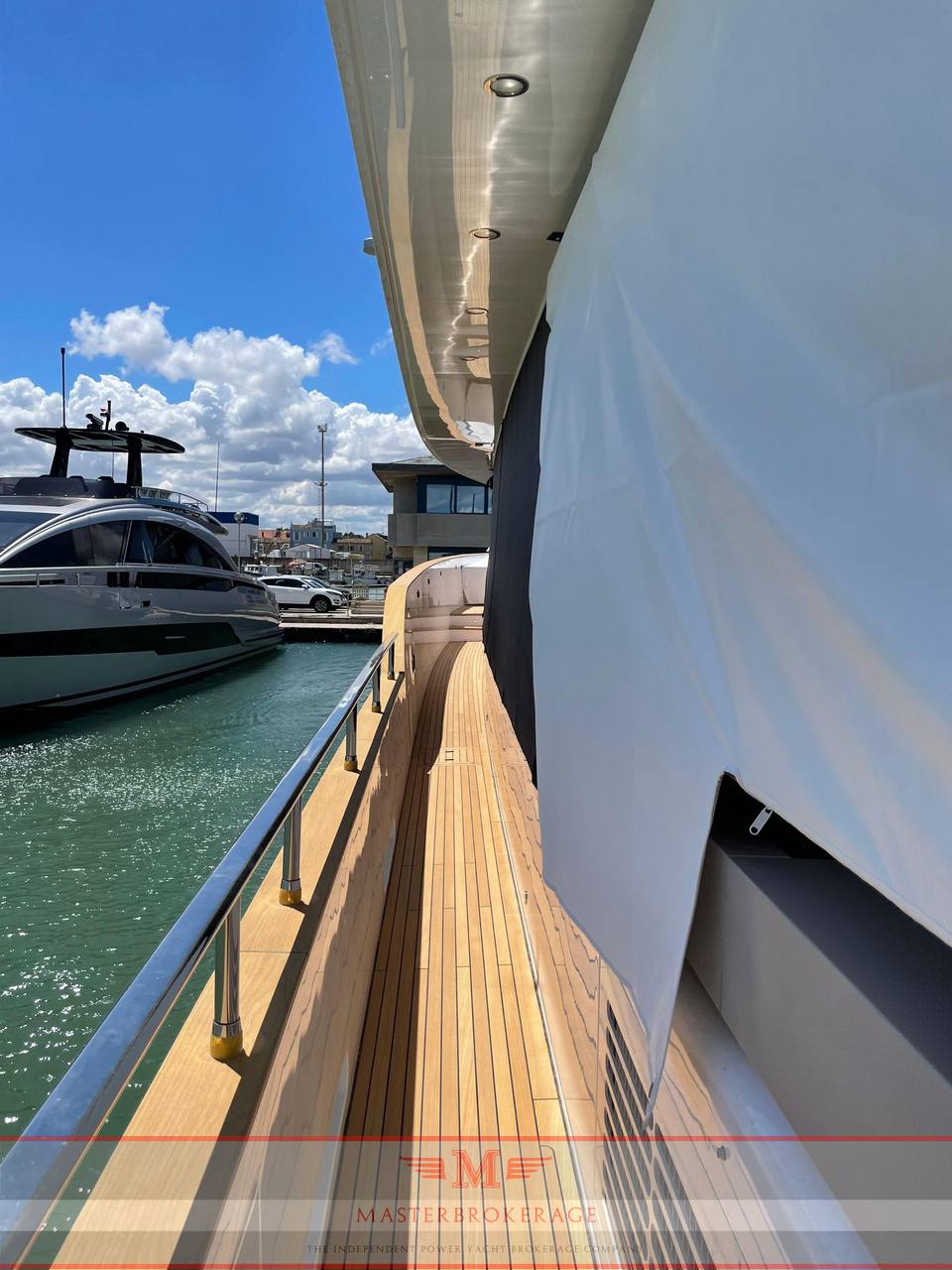 Azimut Magellano 25 metri