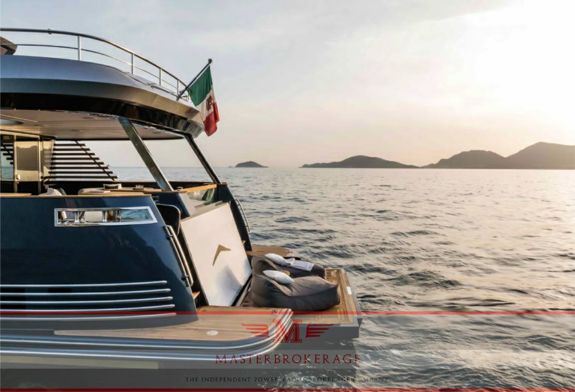 Azimut Magellano 30 metri