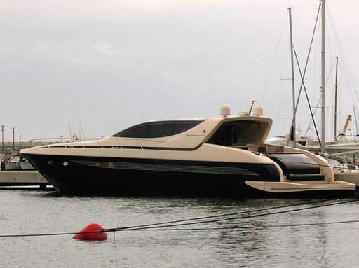 Riva cantieri s.p.a. Riva cantieri s.p.a. Cantata 84