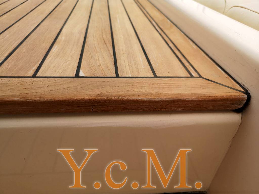 Riva Aquarius 54 Express cruiser