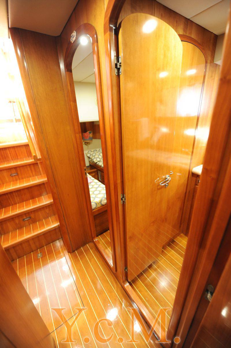 Cantieri navali del delta Navetta 52 Barco de motor usado para venta