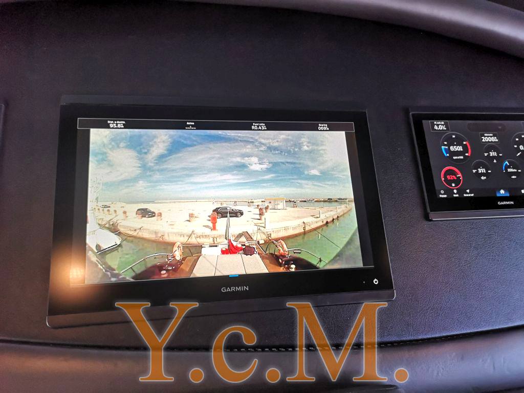 Fp jaguar 24 sport ht motor boat