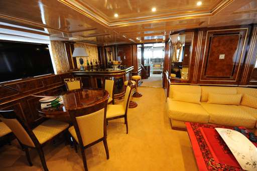 Benetti Benetti 151 tri deck