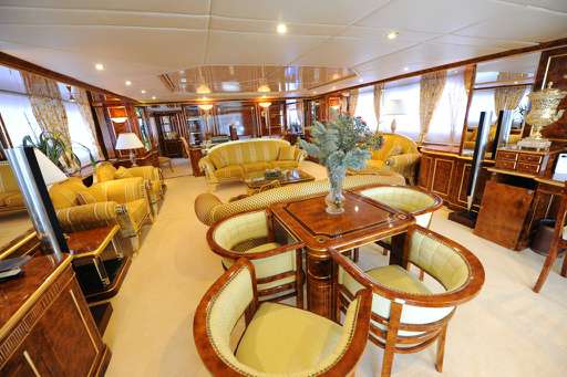 Benetti Benetti 151 tri deck