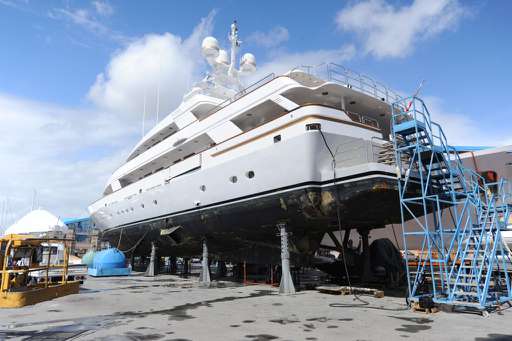 Benetti Benetti 151 tri deck