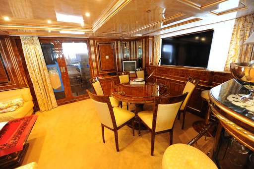 Benetti Benetti 151 tri deck