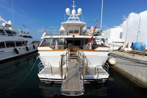 Benetti Benetti 151 tri deck