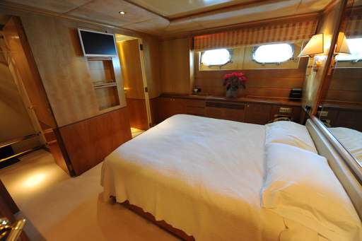 Benetti Benetti 151 tri deck