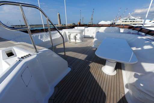 Benetti Benetti 151 tri deck