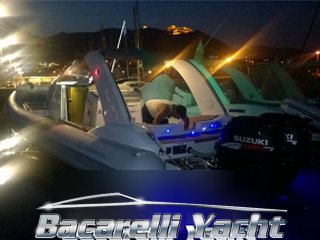 Oromarine 850 cabin