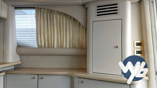 Sea Ray Boats 480 sedan bridge Inside