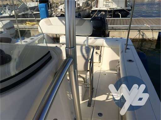 Boston Whaler Boston Whaler OUTRAGE 270