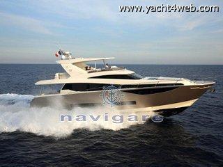 Prestige yachts 75 fly