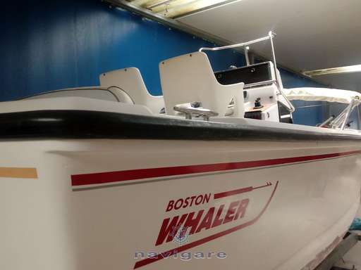 Boston Whaler Boston Whaler 210 outrage
