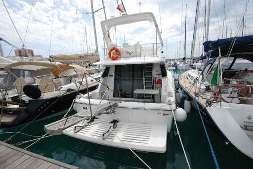 Uniesse marine Uniesse marine Uniesse 40 fly