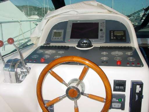 Uniesse marine Uniesse marine Uniesse 42 open